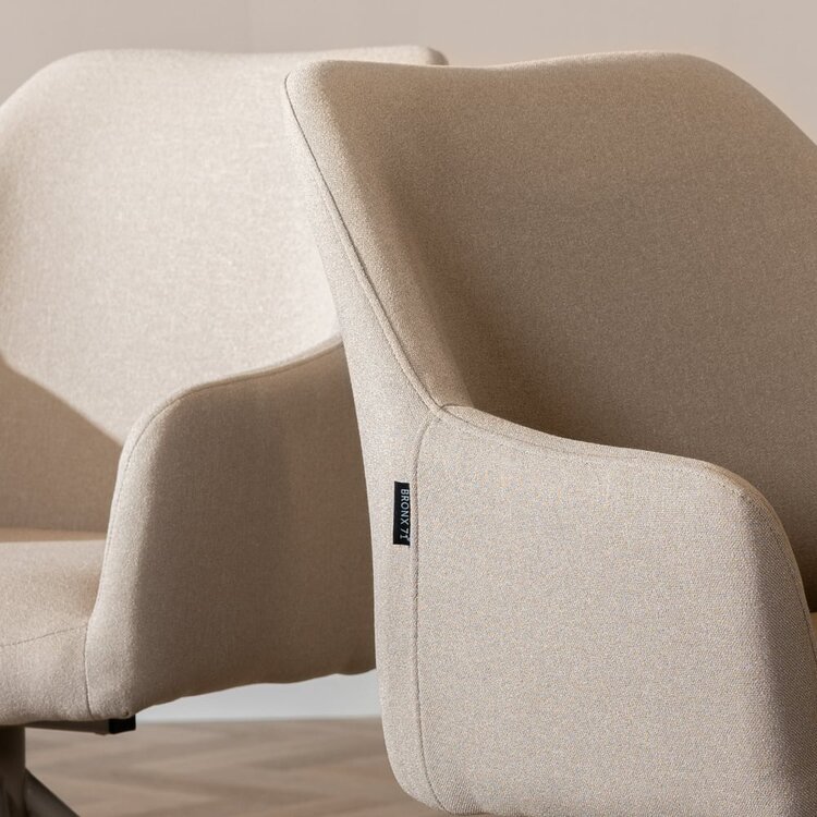 Chaise de salle à manger pivotante Ida taupe tissu recyclé