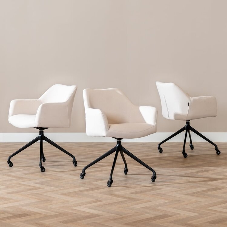 Chaise de salle à manger à roulettes Isak beige tissu recyclé