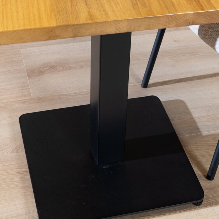 Table à manger en chêne massif bistro Sven 80 x 80 cm