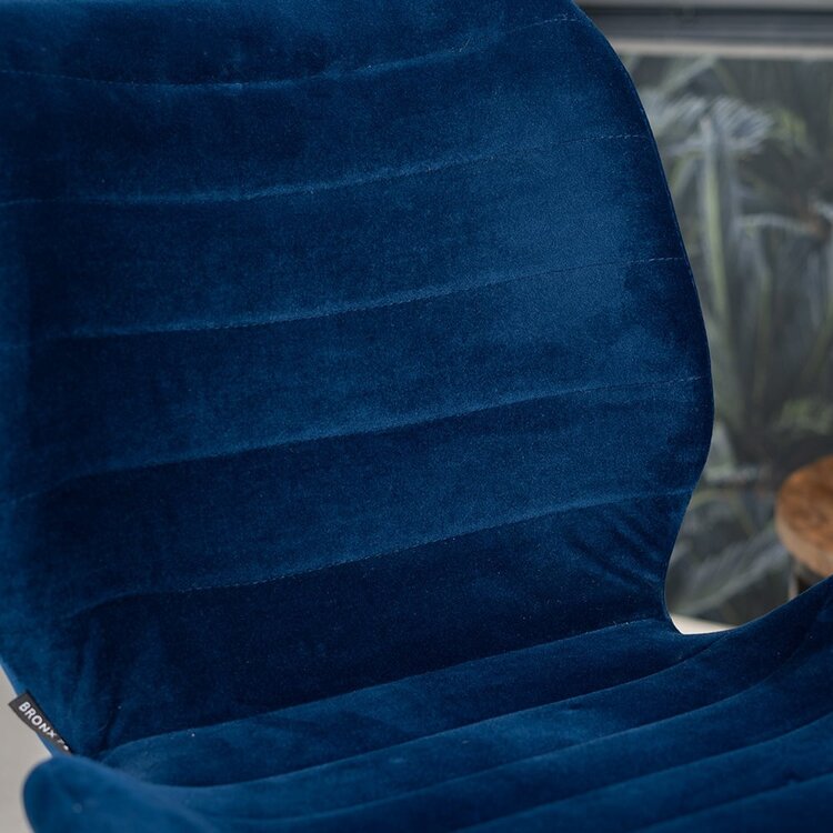 Chaise de salle à manger velours Toby bleu