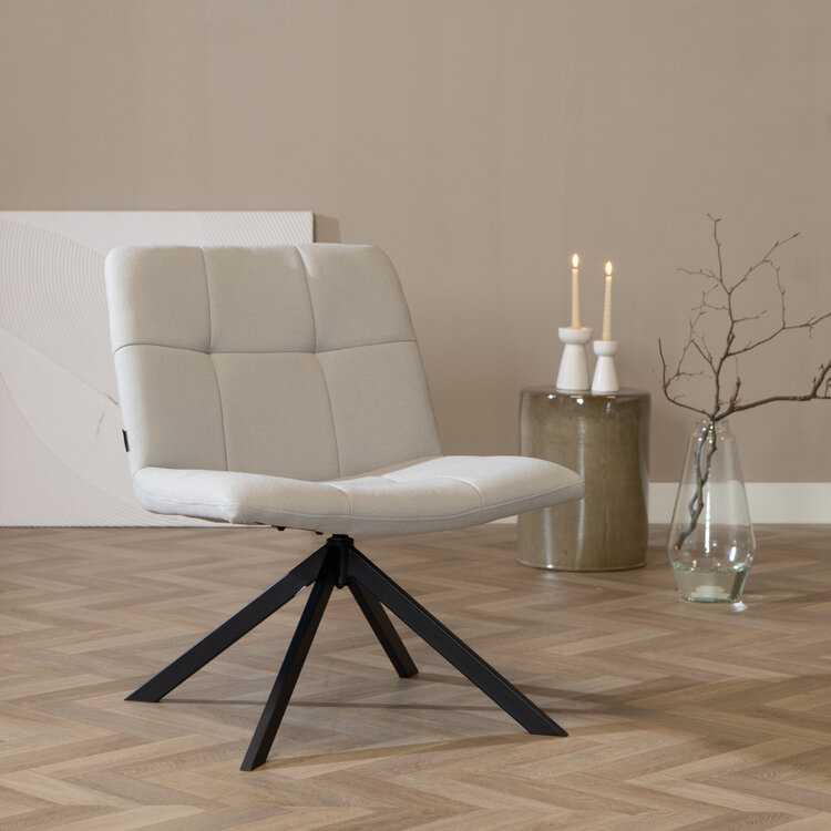 Fauteuil scandinave Eevi gris clair tissu recyclé