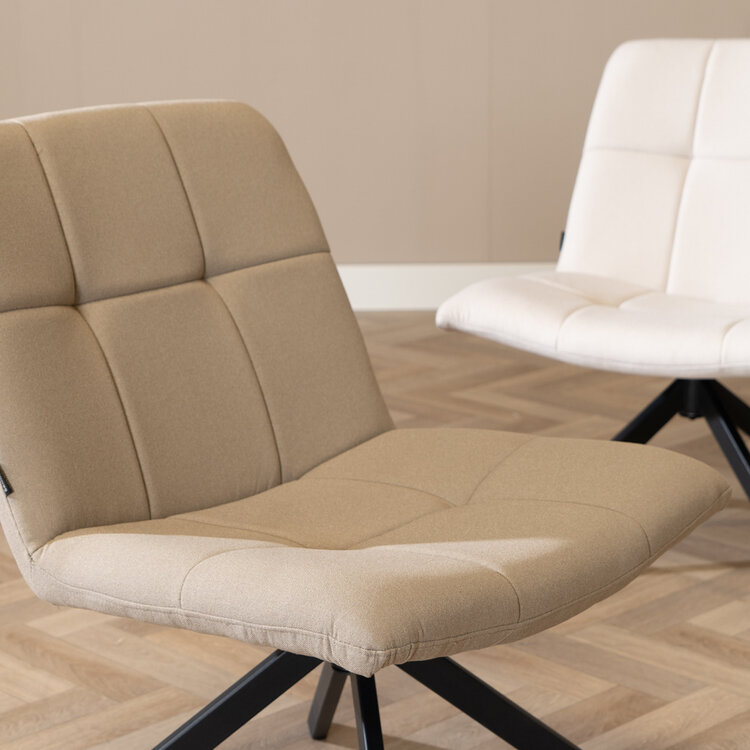 Fauteuil scandinave Eevi taupe tissu recyclé