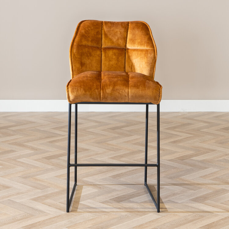 Tabouret de bar en velours Janna jaune moutarde / cognac 82 cm