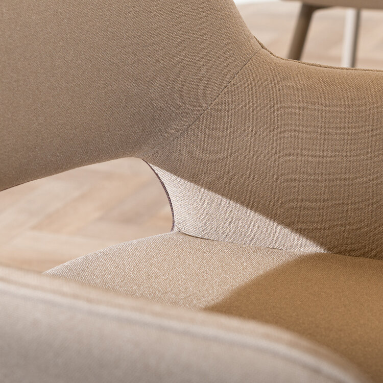 Chaise de salle à manger Olivia taupe tissu recyclé