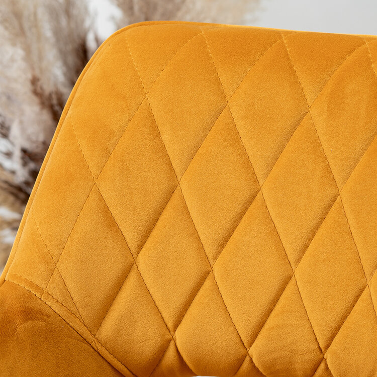 Chaise de salle à manger velours Mika jaune ocre