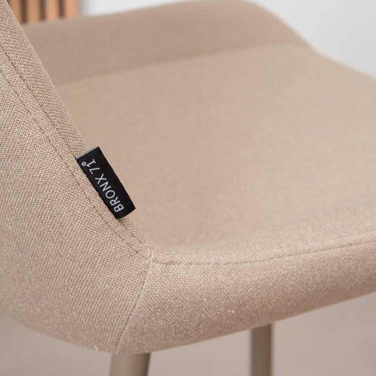 Tabouret de bar scandinave Maud taupe 74 cm tissu recyclé