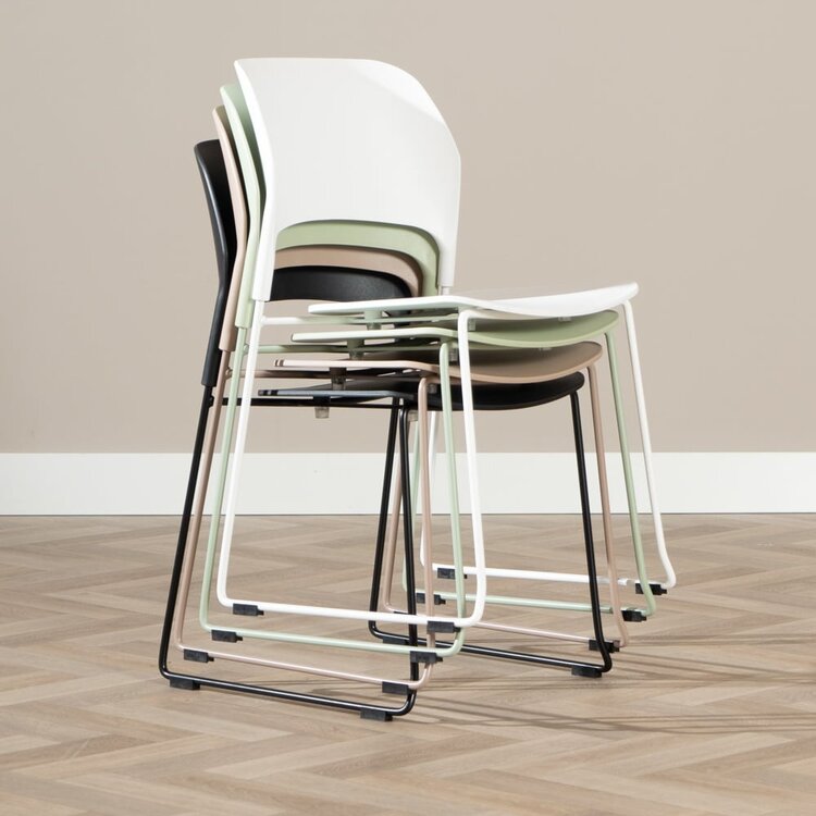 Chaise de salle à manger scandinave Elena vert clair