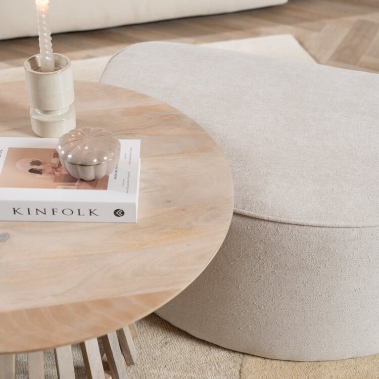 Pouf arrondi Lune demi-lune tissu chenille blanc cassé