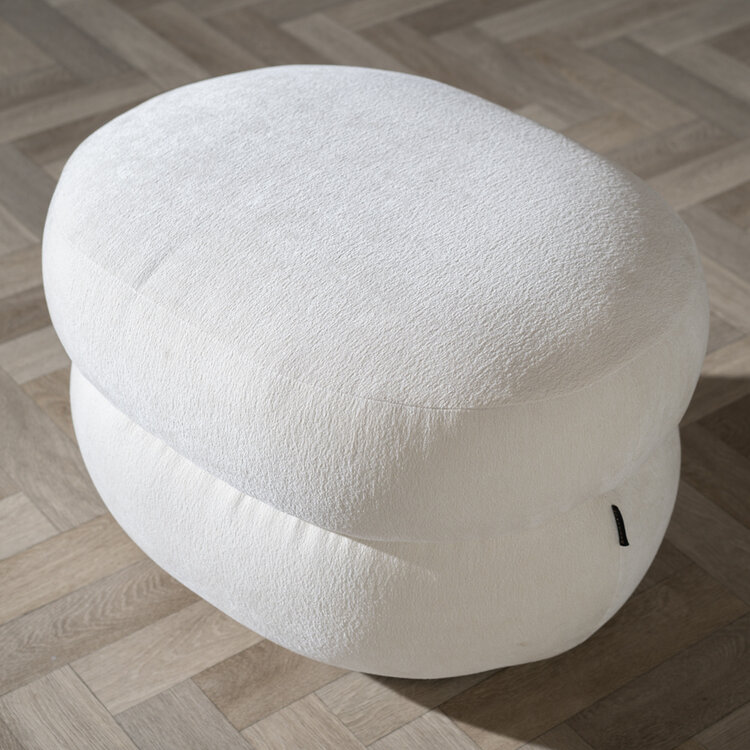 Pouf scandinave Mia chenille blanc cassé