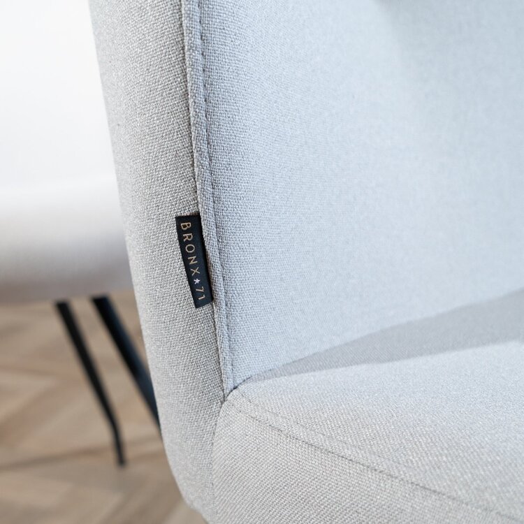 Chaise de salle à manger scandinave Fenris en tissu recyclé gris