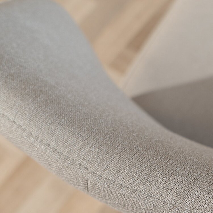 Chaise de salle à manger scandinave Fenris en tissu recyclé taupe