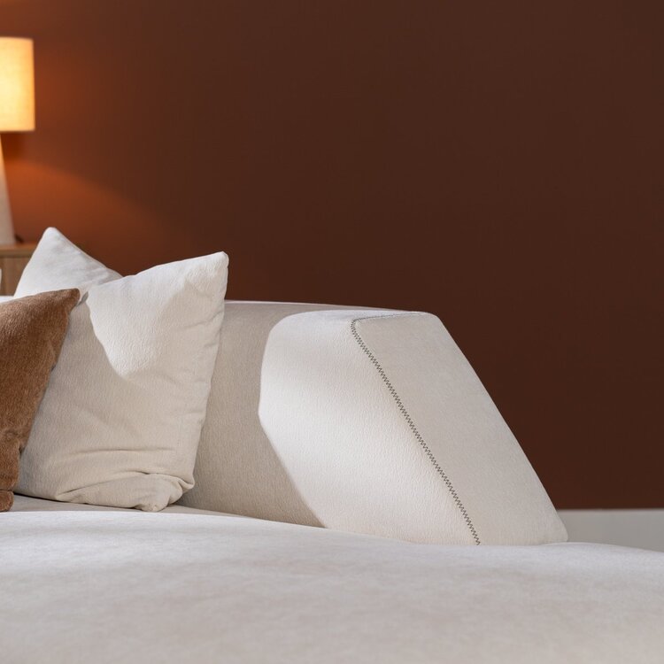 Canapé d'angle droit scandinave July chenille blanc cassé