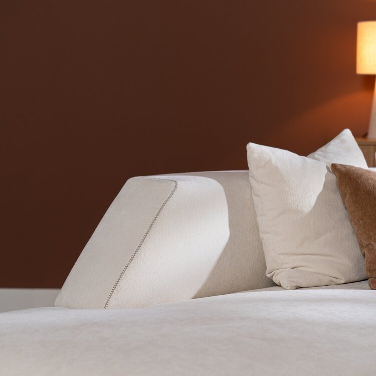 Canapé d'angle gauche scandinave July chenille blanc cassé