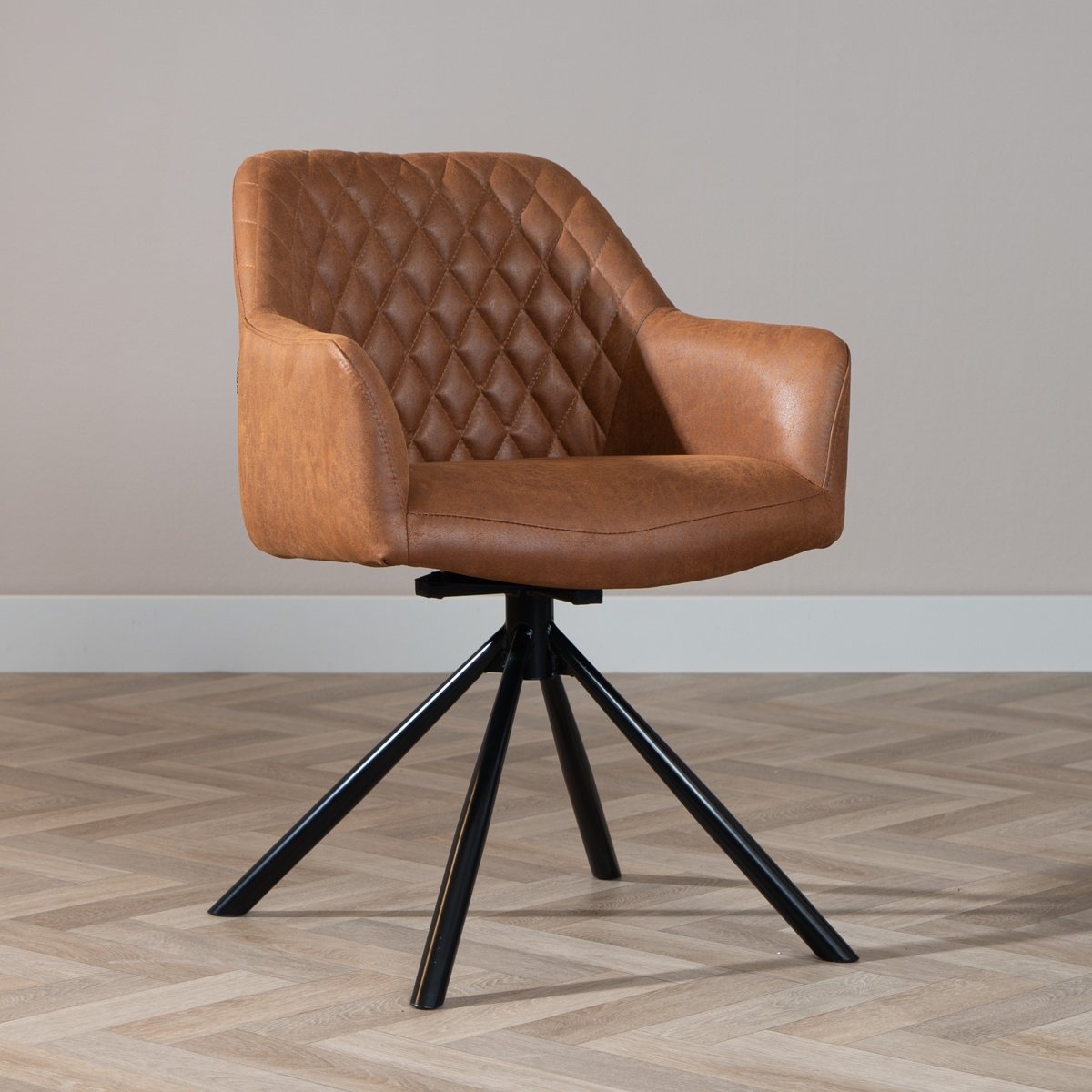 Chaise de salle à manger industrielle Dex en éco-cuir cognac