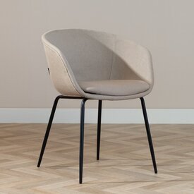 Chaise de salle à manger scandinave Ole taupe en tissu recyclé