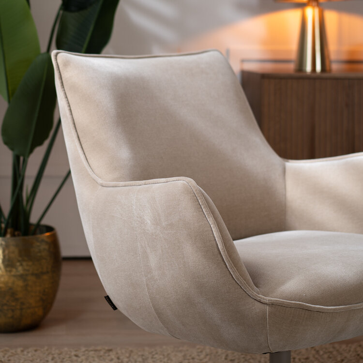 Fauteuil pivotant en velours Stella taupe