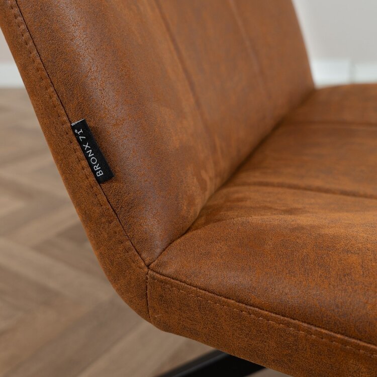 Fauteuil industriel Eevi cognac