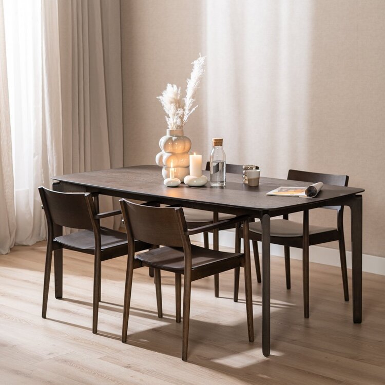 Chaise de salle à manger scandinave Iza noyer