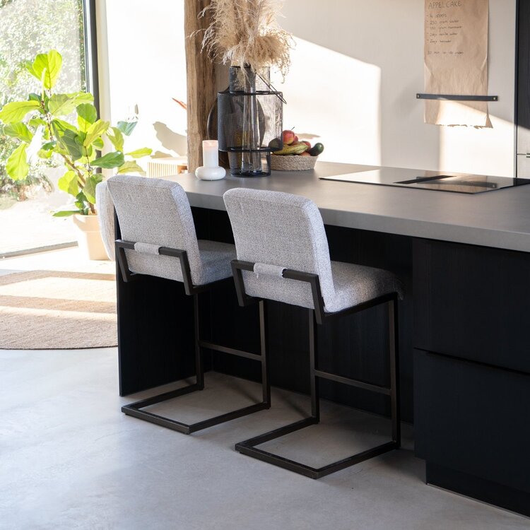 Tabouret de bar en velours Lio marron 70 cm