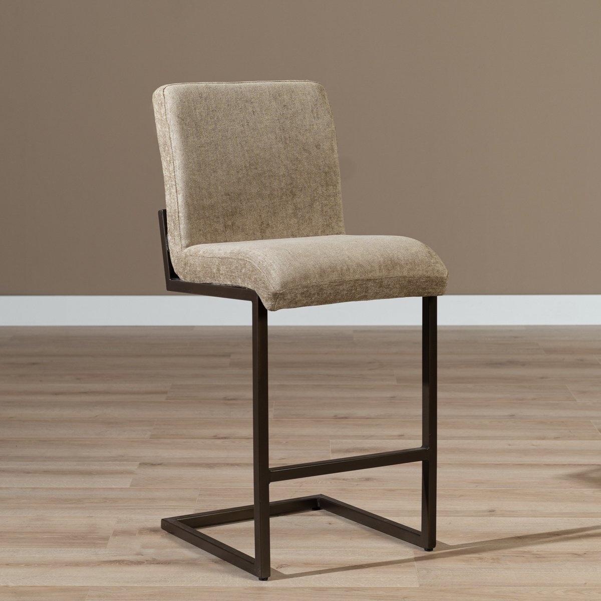 Tabouret de bar en velours Lio taupe 70 cm