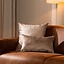 Coussin Beau velours taupe 25 x 45 cm
