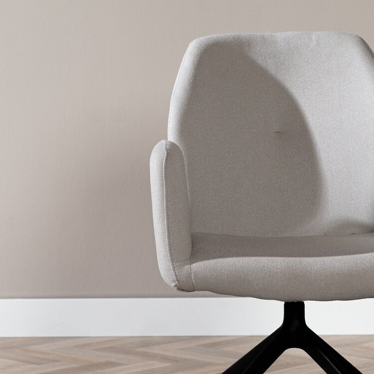 Chaise de salle à manger à roulettes Runa gris clair tissu recyclé