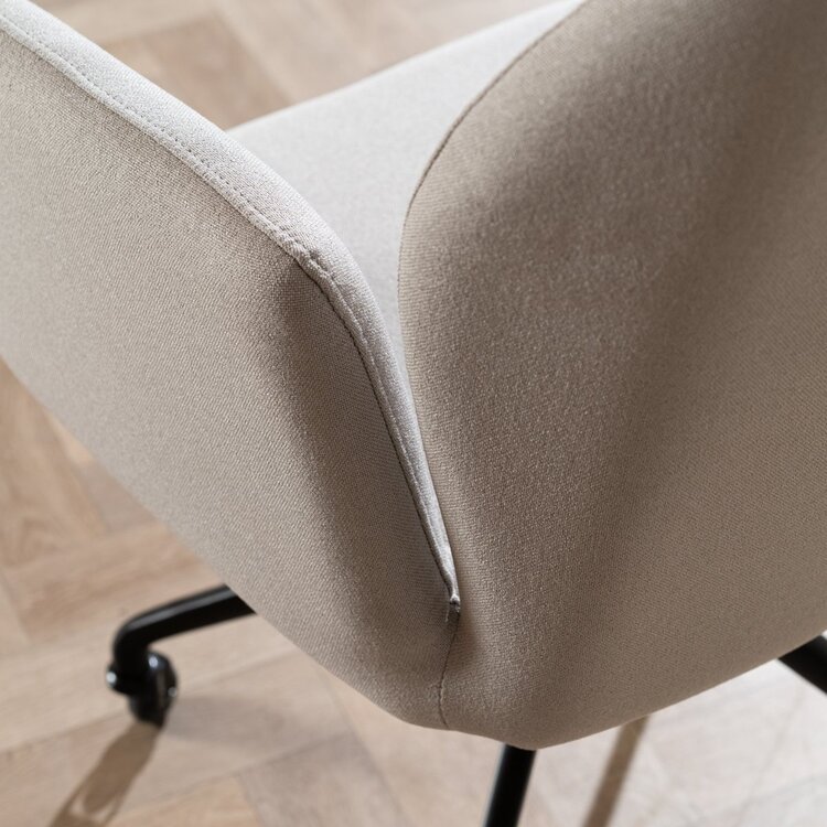 Chaise de salle à manger à roulettes Runa gris clair tissu recyclé