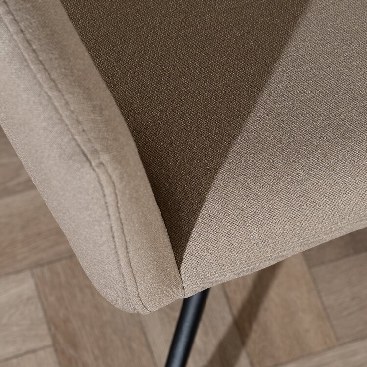 Chaise de salle à manger à roulettes Runa taupe tissu recyclé