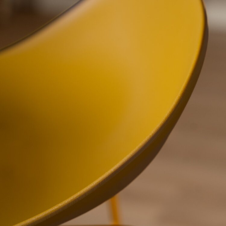 Tabouret de bar scandinave Ellen jaune 66cm