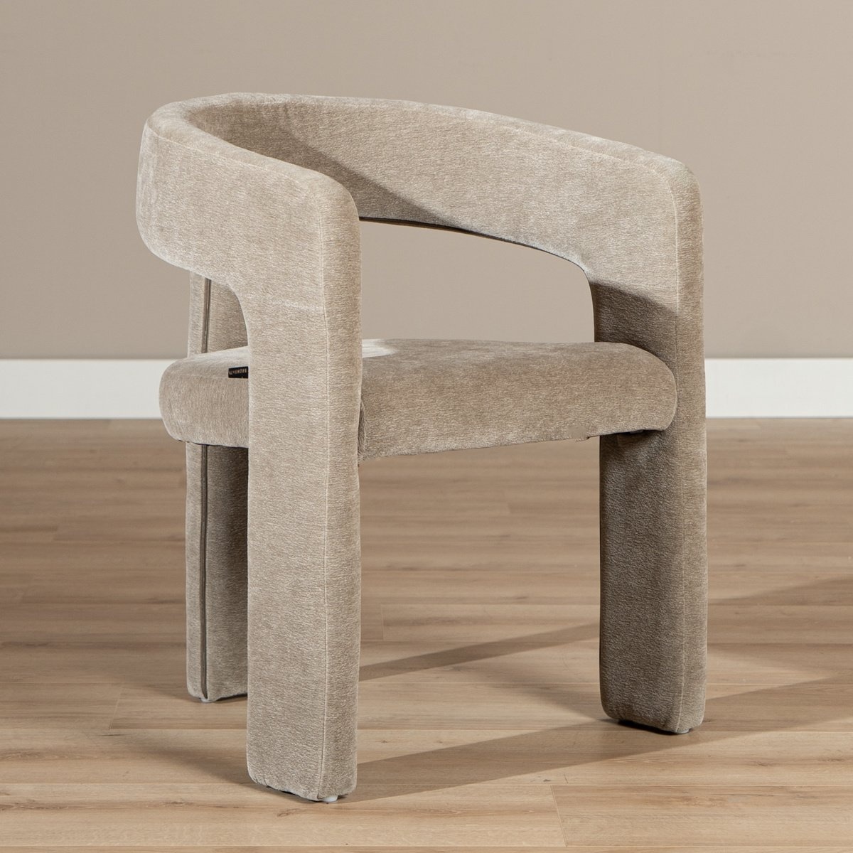 Chaise de salle à manger Bibi en tissu chenille taupe