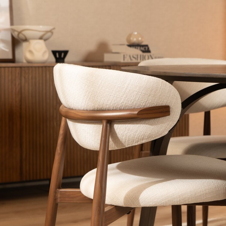 Chaise Lara avec tissu en lin déperlant et structure effet bois | Livin24