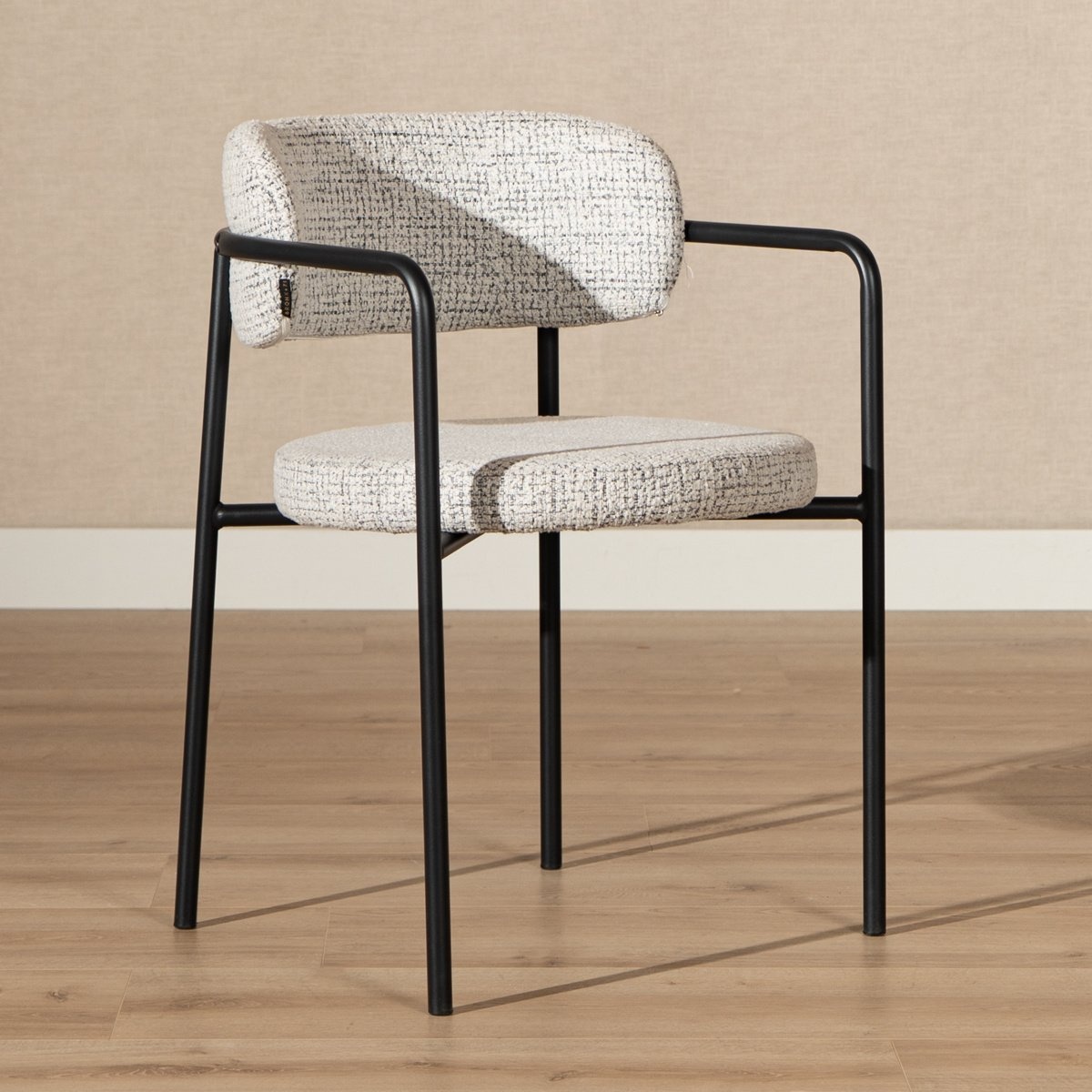 Chaise de salle à manger Nicky tissu chiné blanc cassé/noir