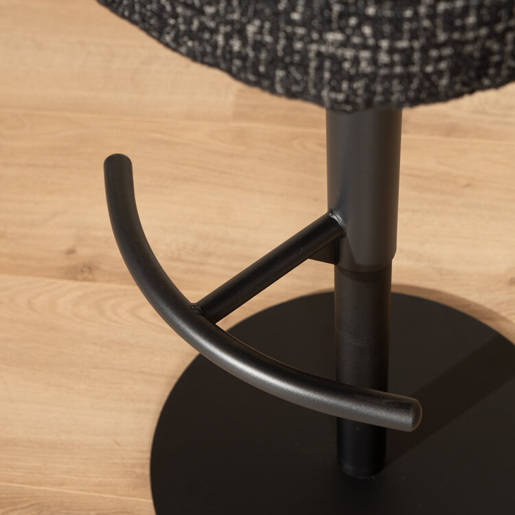 Tabouret de bar réglable en hauteur | Livin24