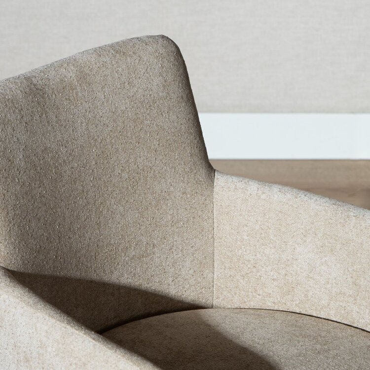 Chaise de salle à manger à roulettes Finn en chenille beige