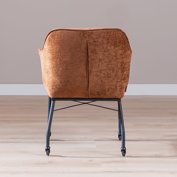 Chaise de salle à manger avec roulettes Enzo chenille cuivre