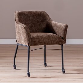 Chaise de salle à manger avec roulettes Enzo chenille mocha
