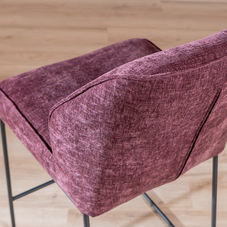 Tabouret de bar Momo en chenille violet 73 cm