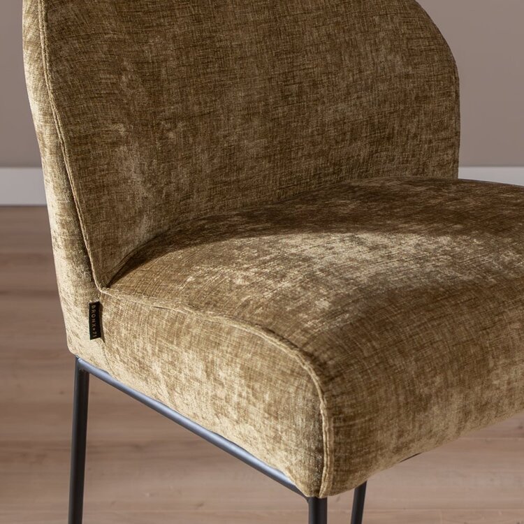 Tabouret de bar Momo en chenille vert olive 85 cm