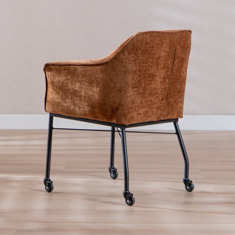 Chaise de salle à manger avec roulettes Enzo chenille cuivre