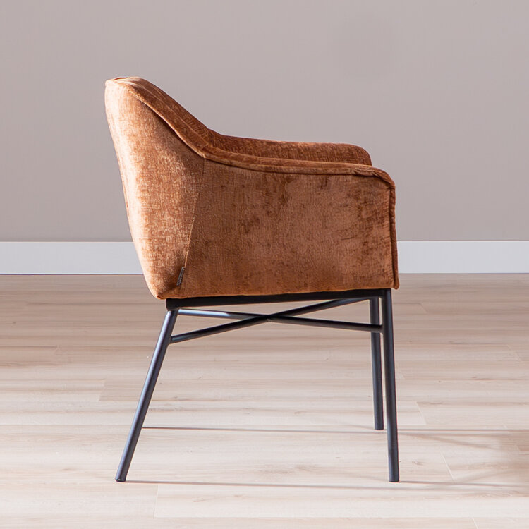 Chaise de salle à manger Nubo en chenille cuivre