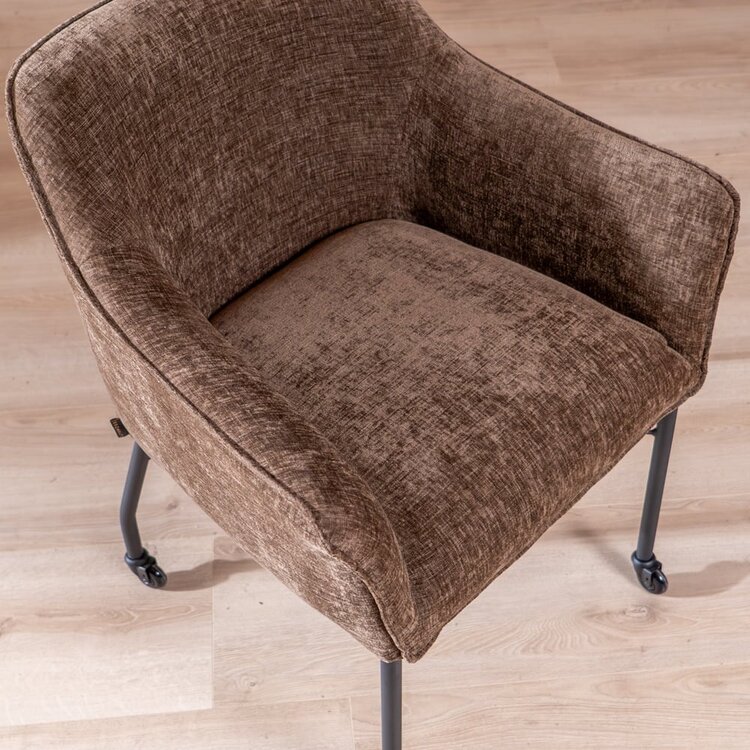 Chaise de salle à manger avec roulettes Enzo chenille mocha