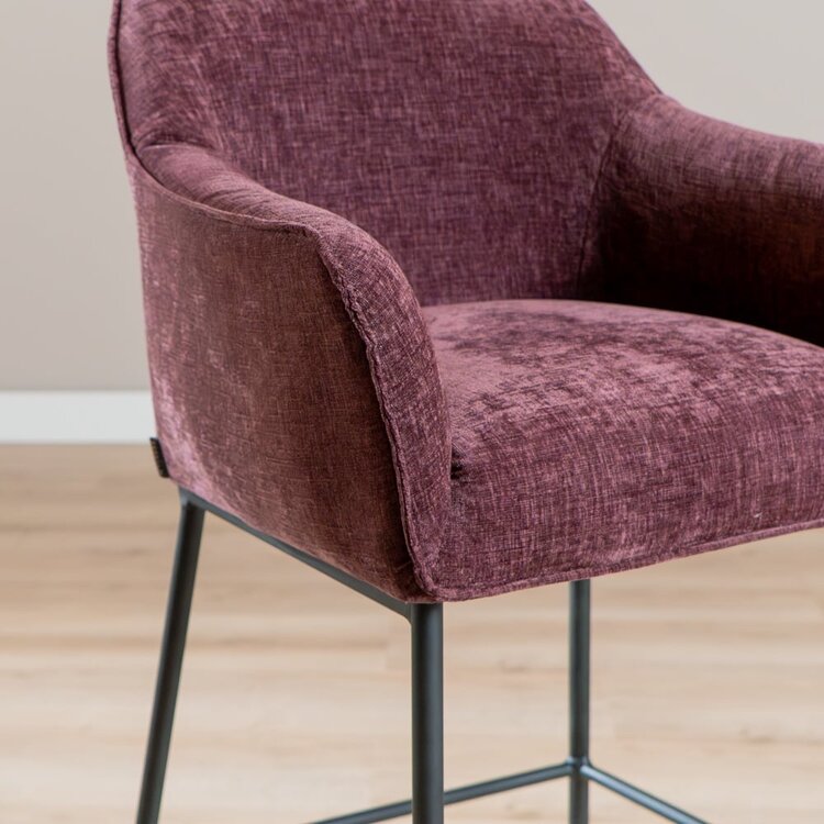 Tabouret de bar Nubo en chenille violet 85 cm