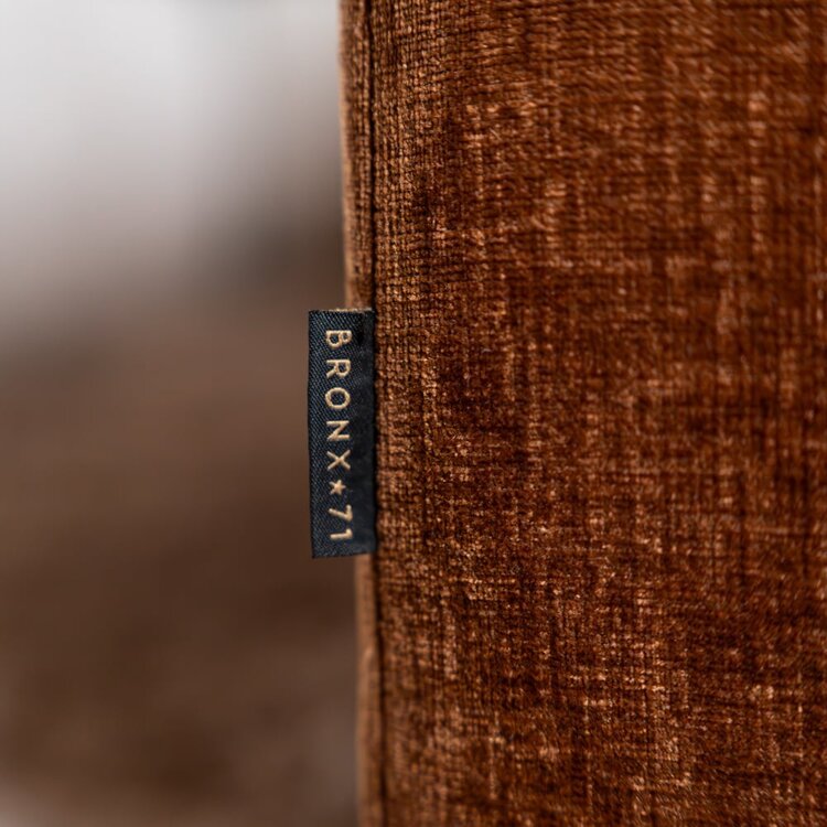 Pouf Kyle en chenille cuivre