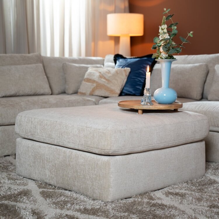 Pouf Kyle en chenille sand