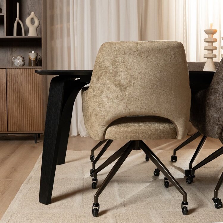 Chaise de salle à manger à roulettes Mexx velours taupe