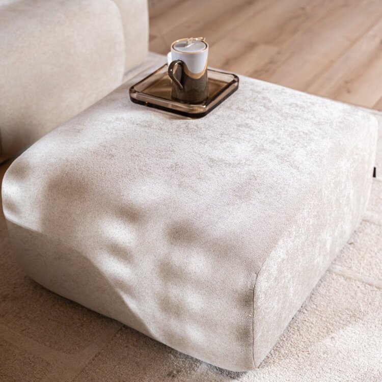 Pouf Maine en chenille beige
