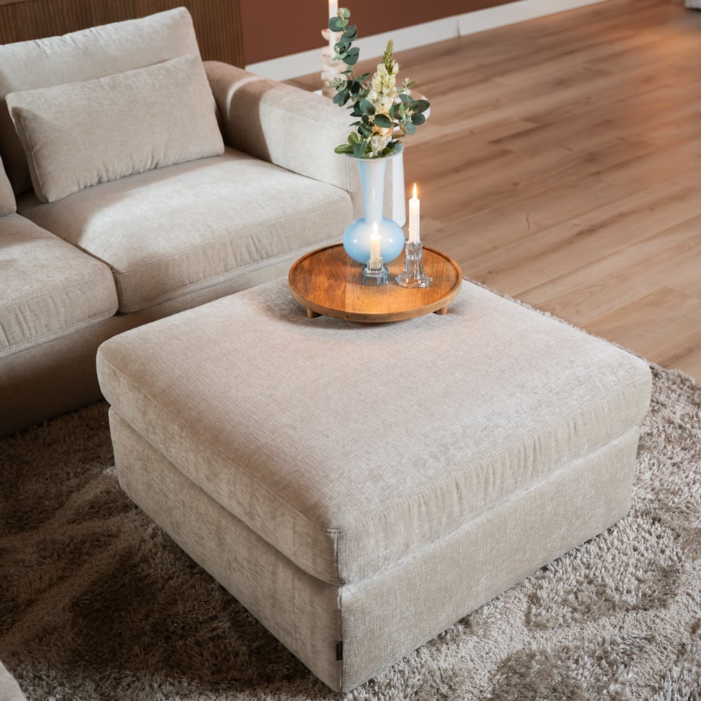 Pouf Kyle en chenille sand