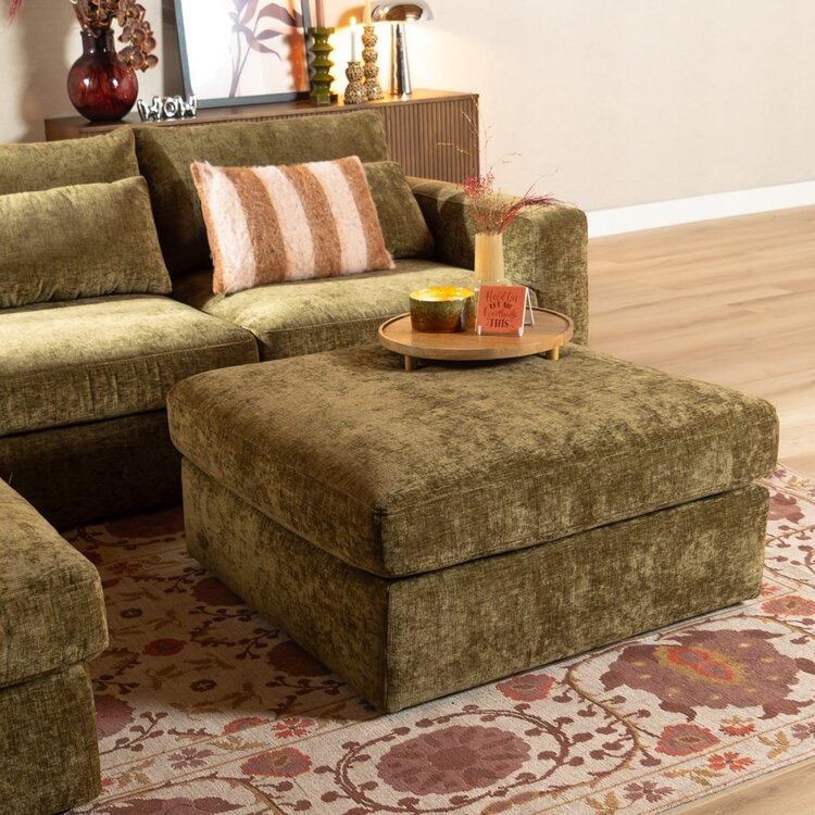 Pouf Kyle en chenille vert olive