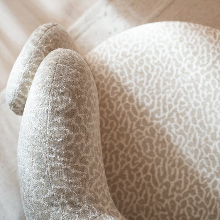 Fauteuil Jolie taupe leopard