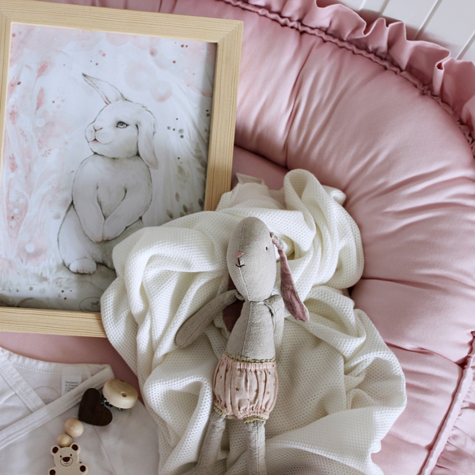 Cotton&Sweets Baby nest SG with ruffles Blush